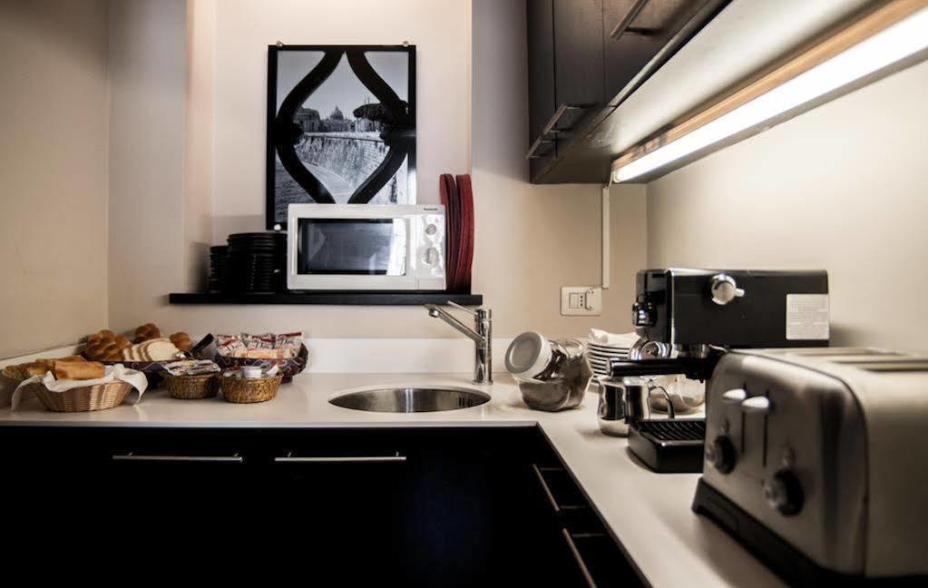 Bed and Breakfast Sotto Il Sole Di Roma Exterior foto